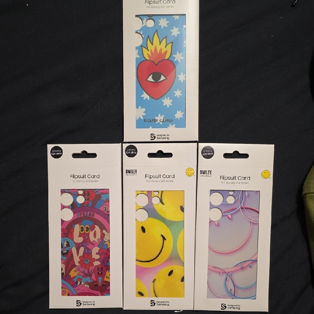 Colorful Flipsuit Cards For PhoneCase Set with Artistic Designs Galaxy S24 Ultra